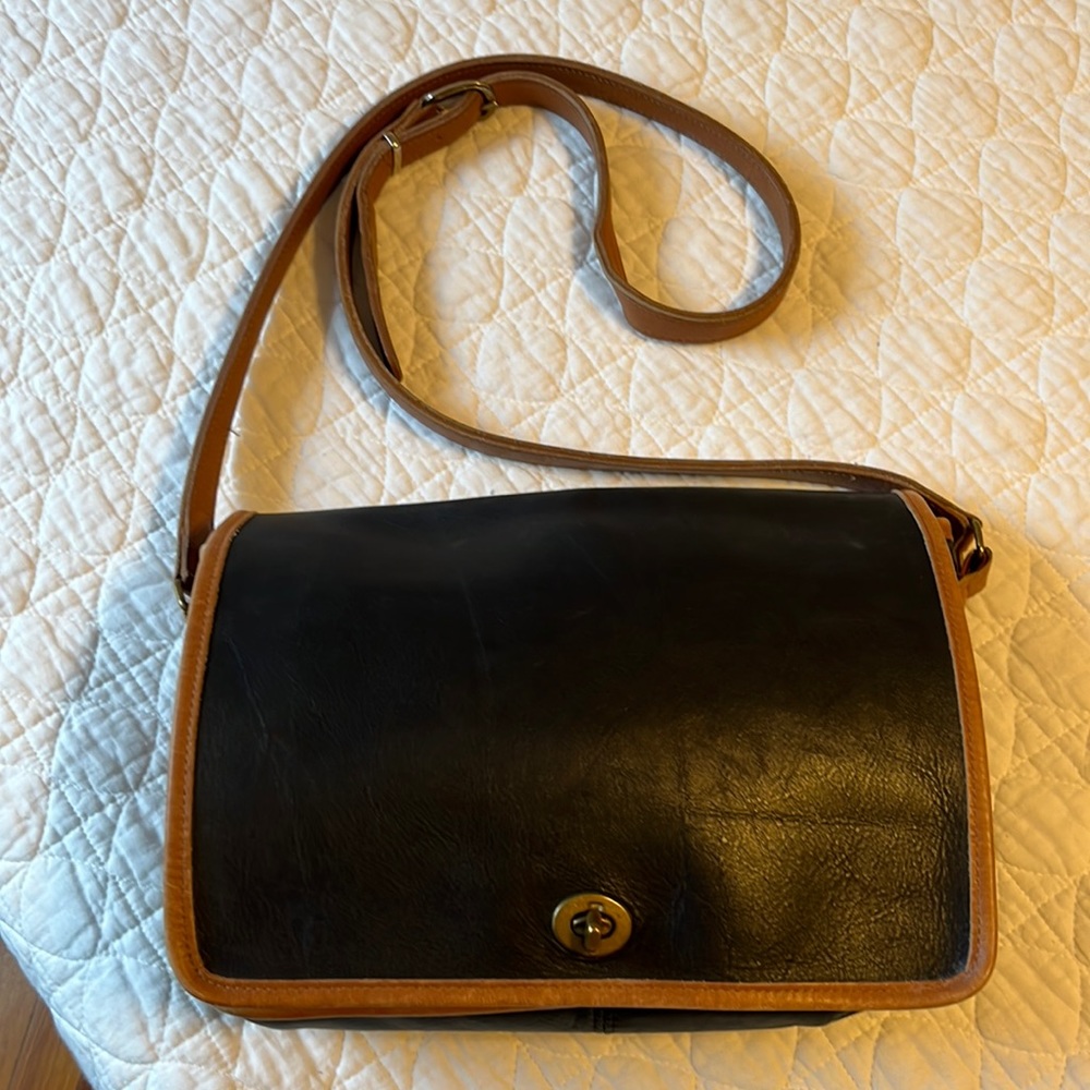 Vintage coach-like two tone shoulder bag